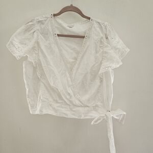 Jennifer Grace White Crop Top, Eyelet detail, size XL